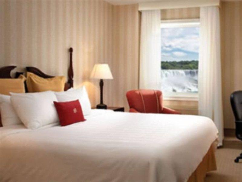 The Brock Niagara Falls Fallsview, Tapestry By Hilton Экстерьер фото